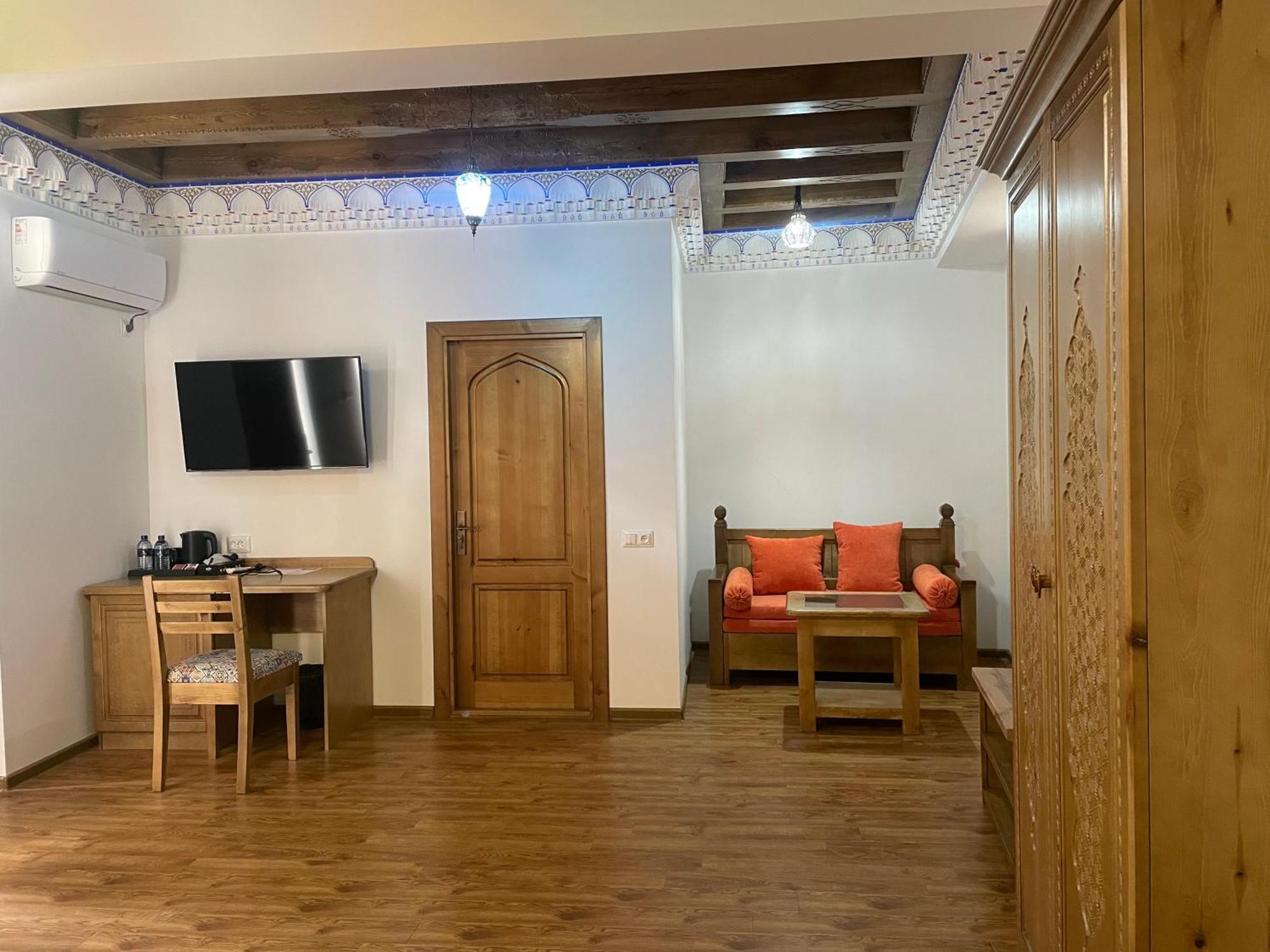 Istat Boutique Hotel Buxoro Luaran gambar