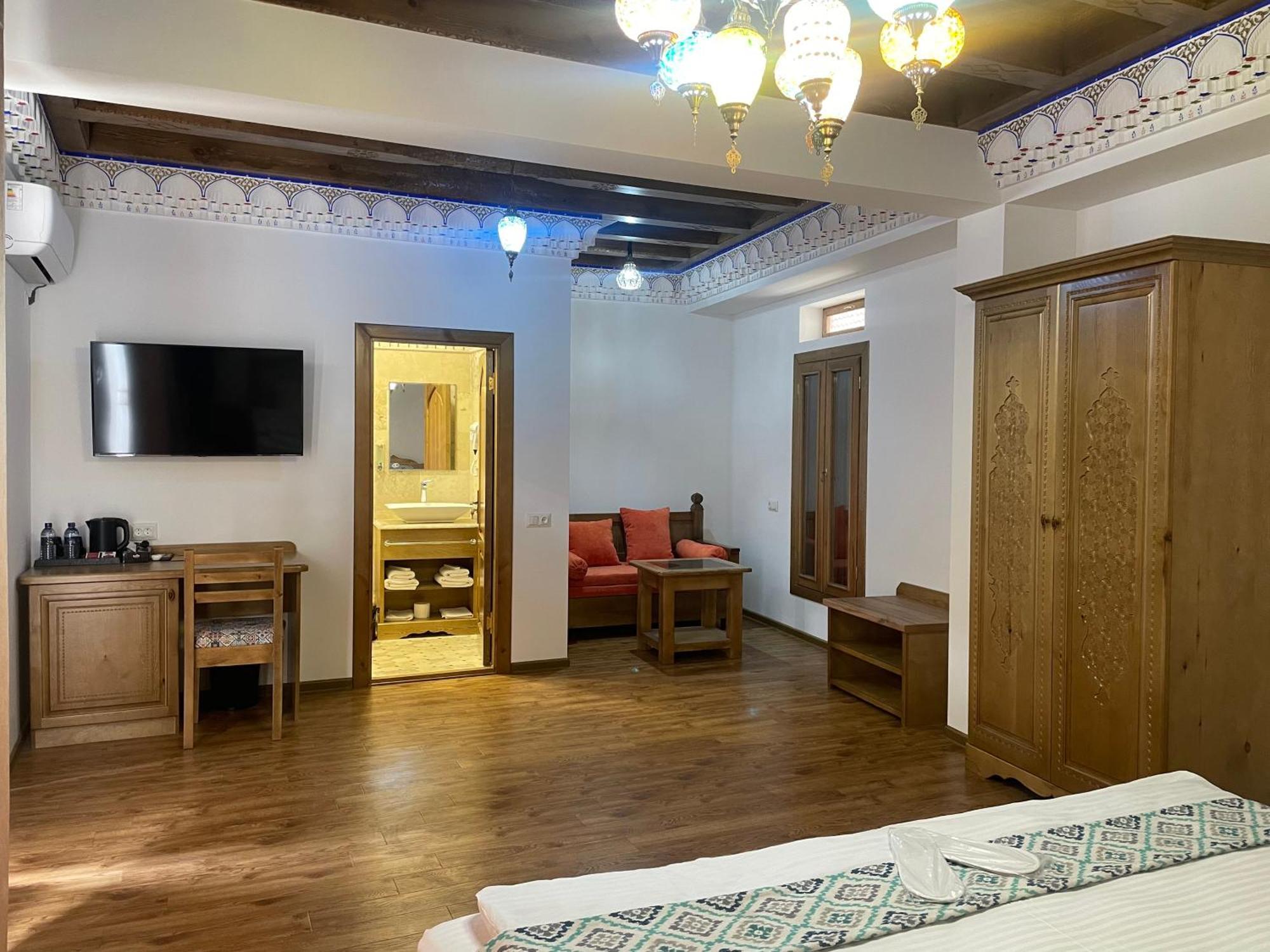 Istat Boutique Hotel Buxoro Luaran gambar