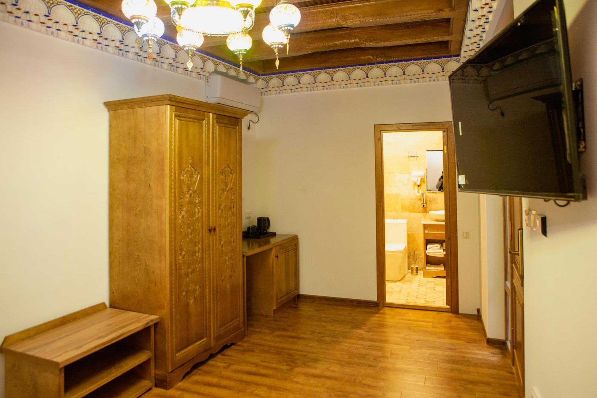 Istat Boutique Hotel Buxoro Luaran gambar