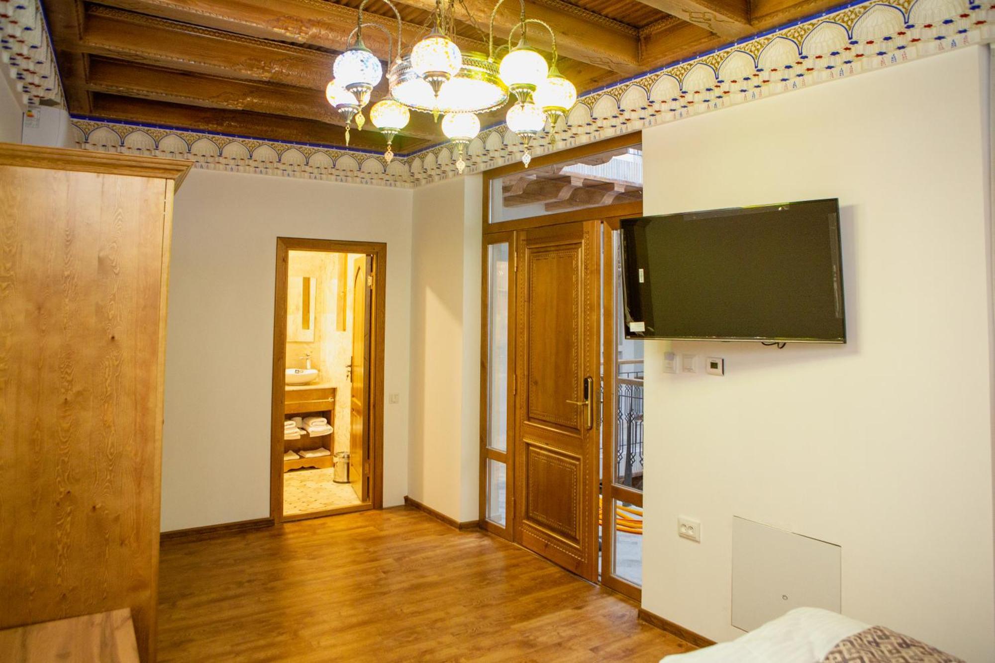 Istat Boutique Hotel Buxoro Luaran gambar