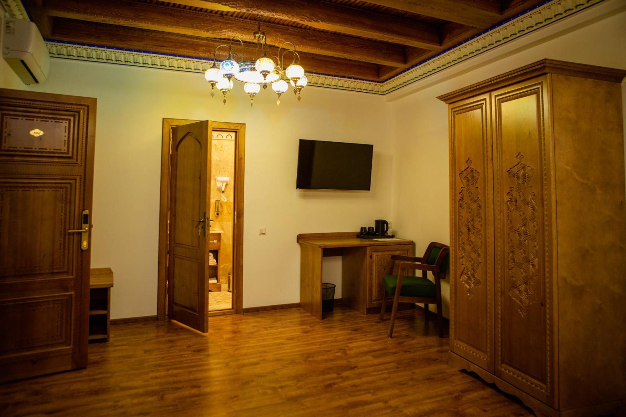 Istat Boutique Hotel Buxoro Luaran gambar