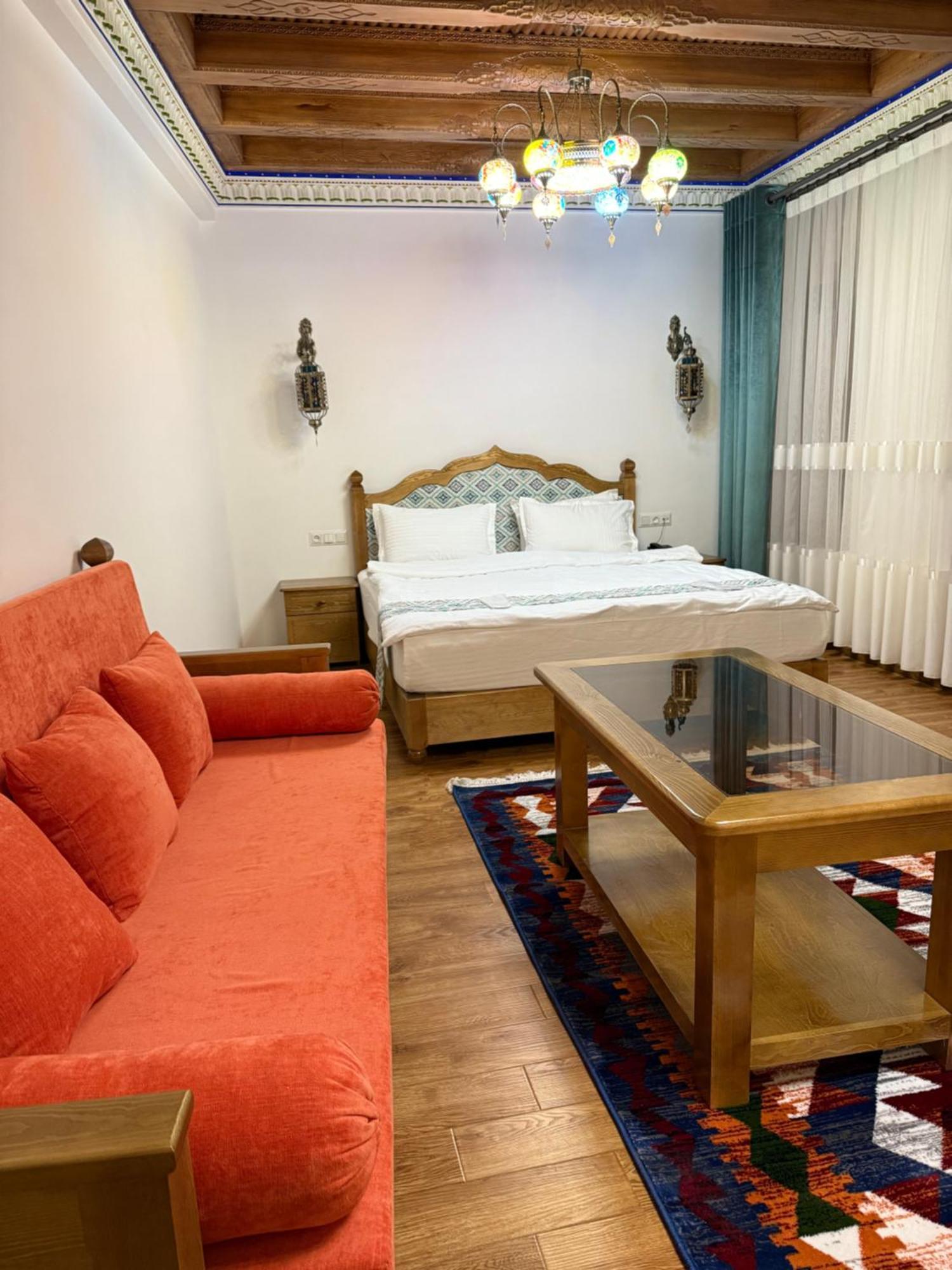 Istat Boutique Hotel Buxoro Luaran gambar